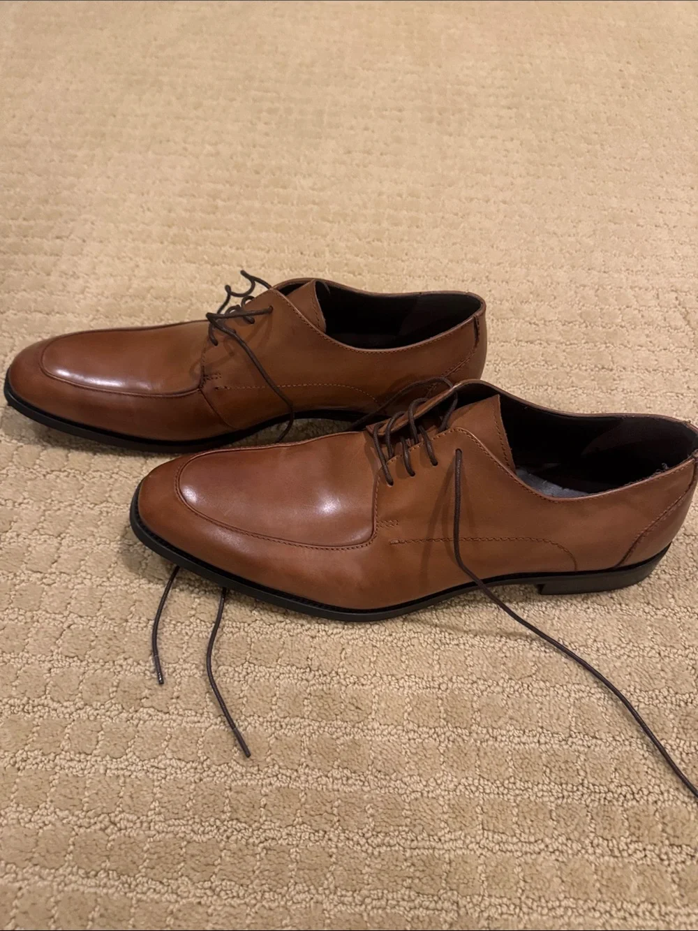 Kenneth Cole Tan Leather Lace-Up Oxfords